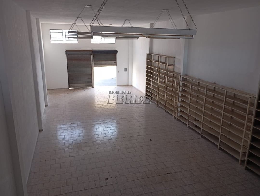 Barracão para alugar no centro de Londrina - Rua São Salvador - Foto 9