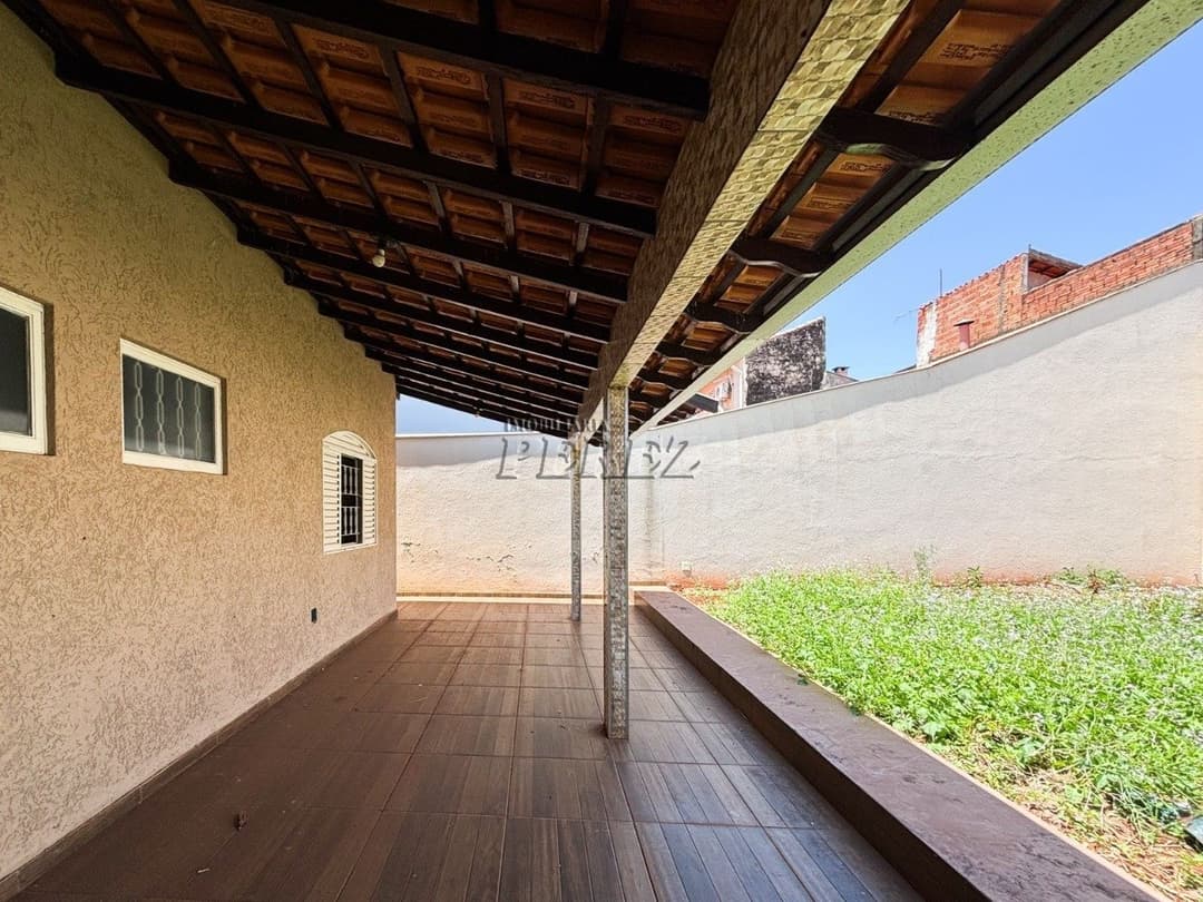 Casa à venda na região norte de Londrina, no Jardim Maria do Carmo. - Foto 17