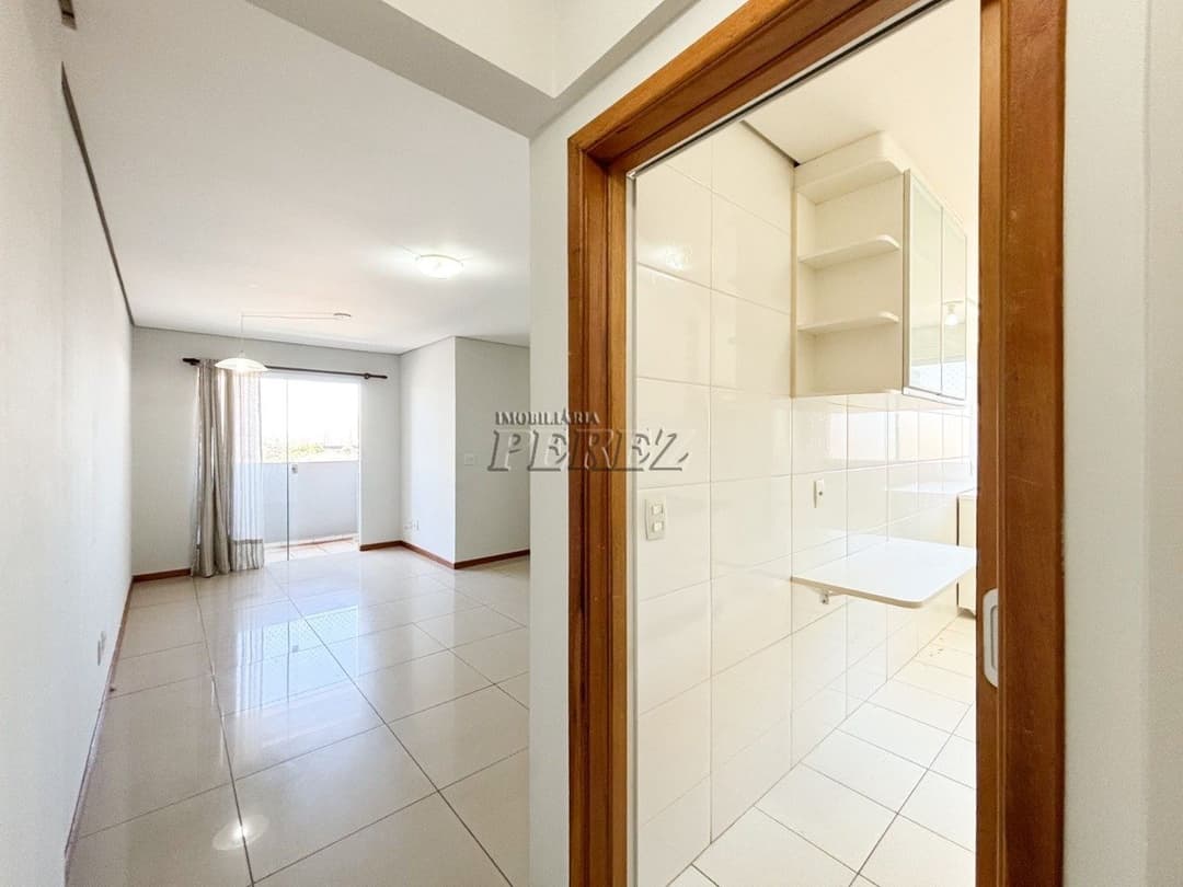 Apartamento à venda Condomínio Onyx Royal Residence na região central de Londrina - Foto 1
