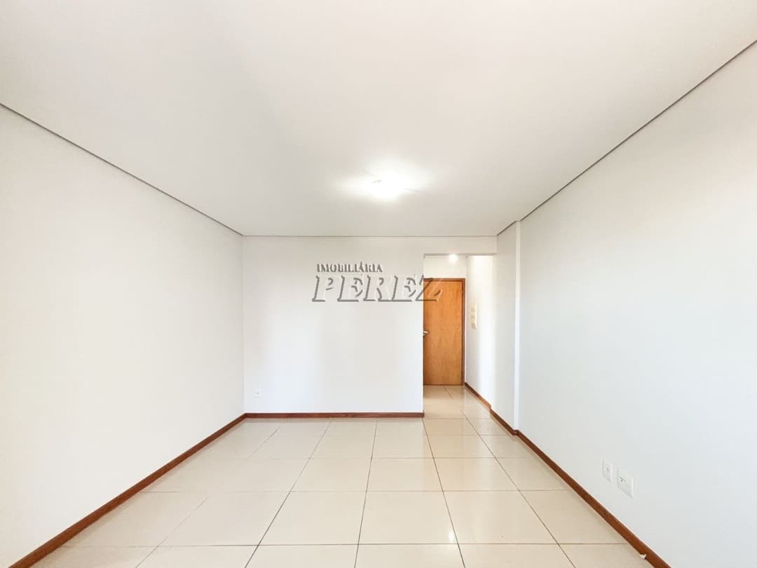 Apartamento à venda Condomínio Onyx Royal Residence na região central de Londrina - Foto 8