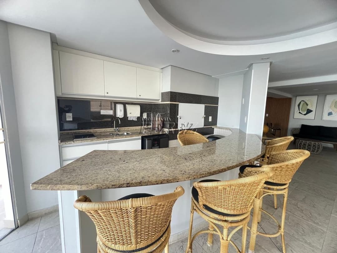 Apartamento à venda na Av. Atlântica em Balneário Camboriú - Edifício Marquês de Olinda - Foto 19