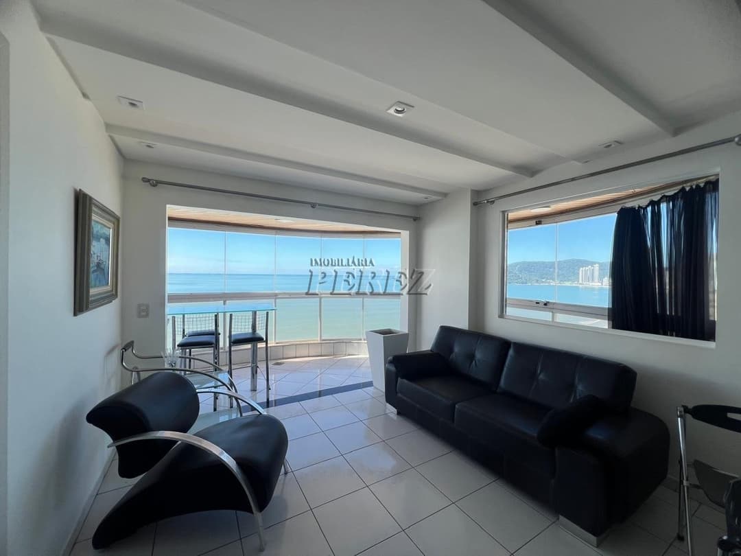 Apartamento à venda na Av. Atlântica em Balneário Camboriú - Edifício Marquês de Olinda - Foto 2