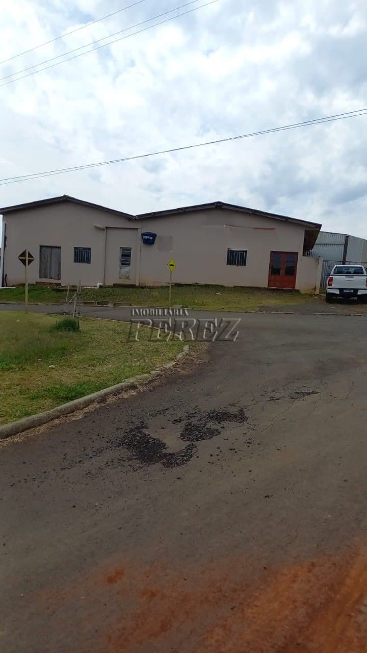 Terreno com construção à venda em Curiúva - Foto 1