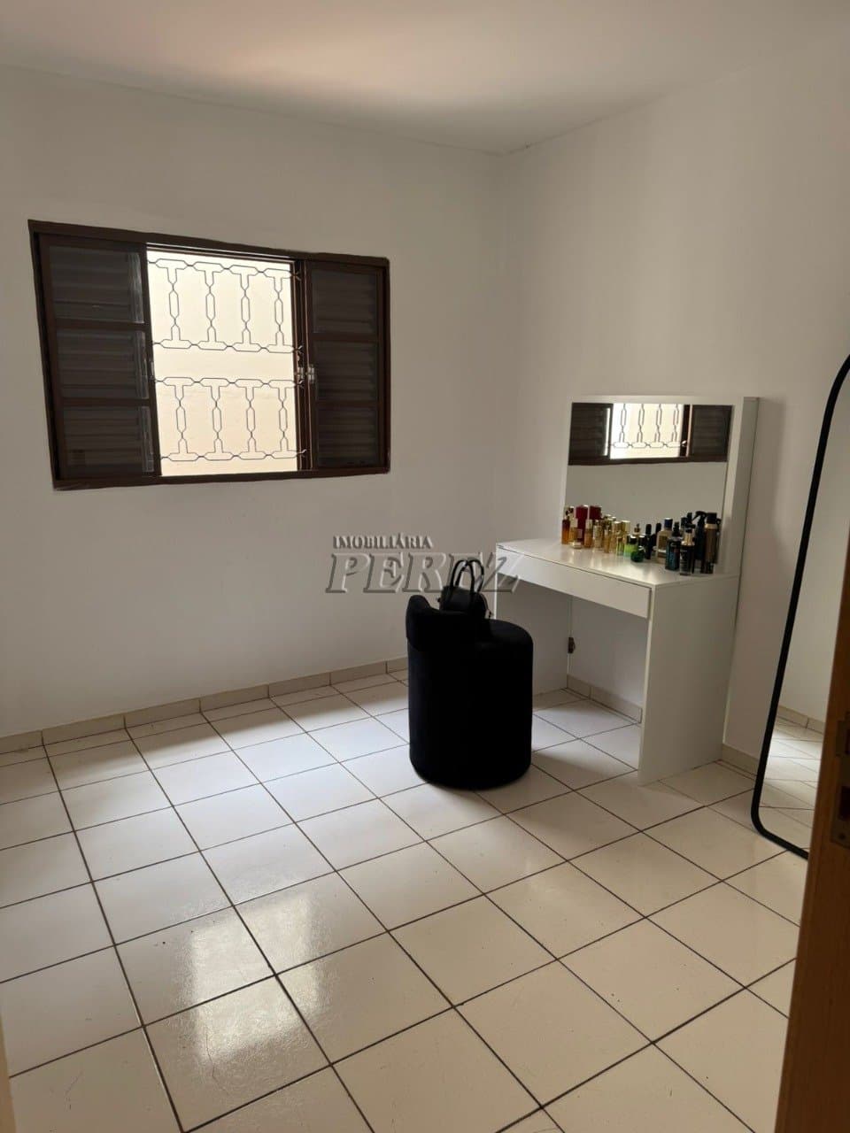 Casa à venda no Jardim Antares na região leste de Londrina - Foto 9