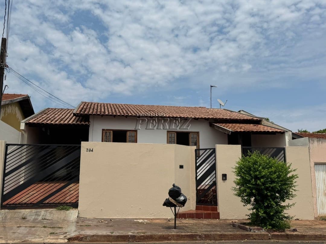 Casa à venda no Jardim Antares na região leste de Londrina - Foto 0