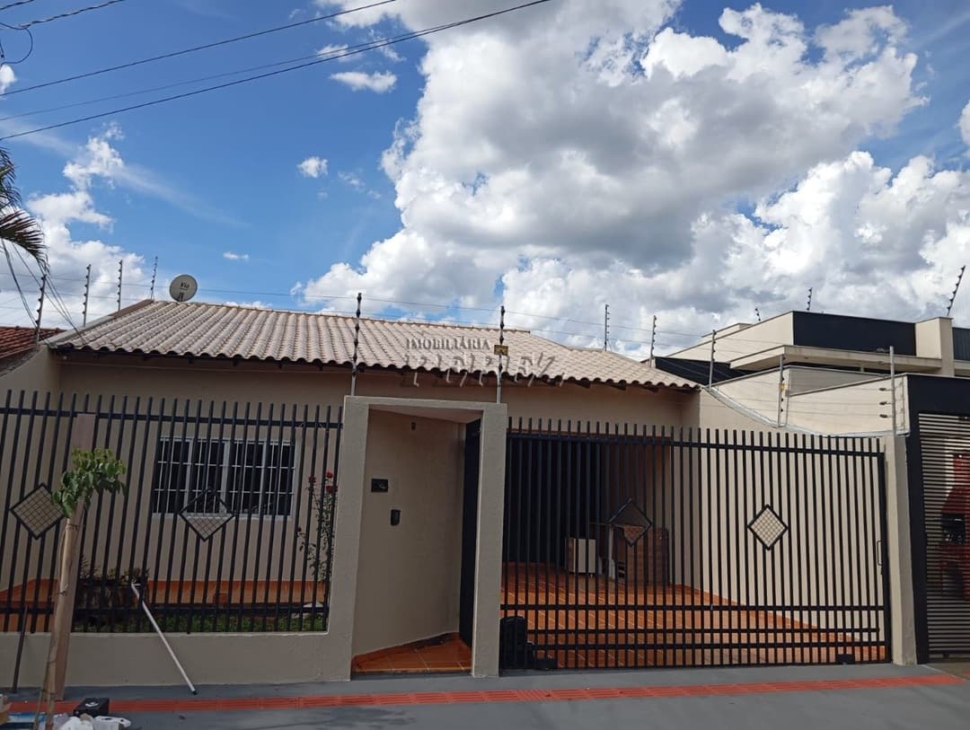 Casa à venda na região leste de Londrina - Indusville - Foto 0