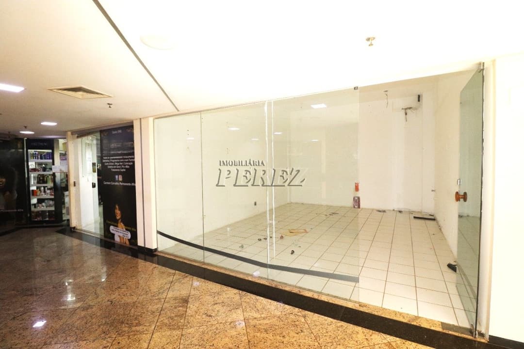 Loja para alugar no Edifício Oscar Fuganti no centro de Londrina - Foto 2