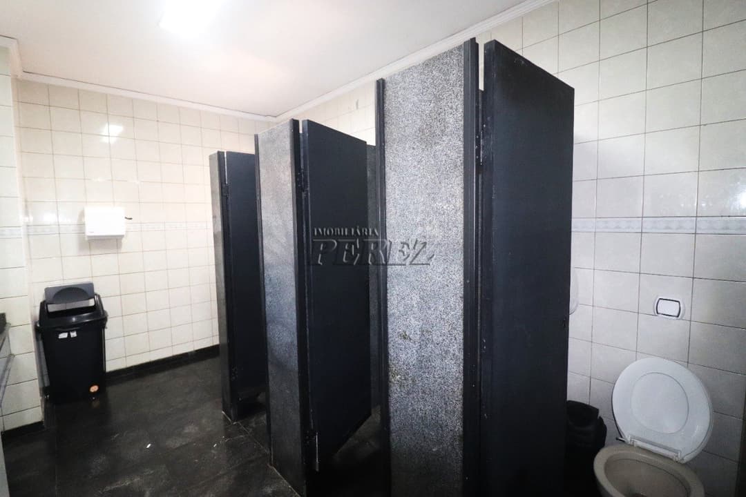 Loja para alugar no Edifício Oscar Fuganti no centro de Londrina - Foto 9