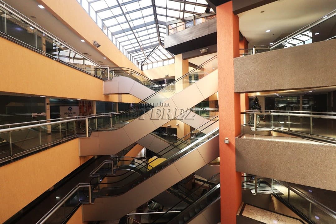 Loja para alugar no Edifício Oscar Fuganti no centro de Londrina - Foto 10