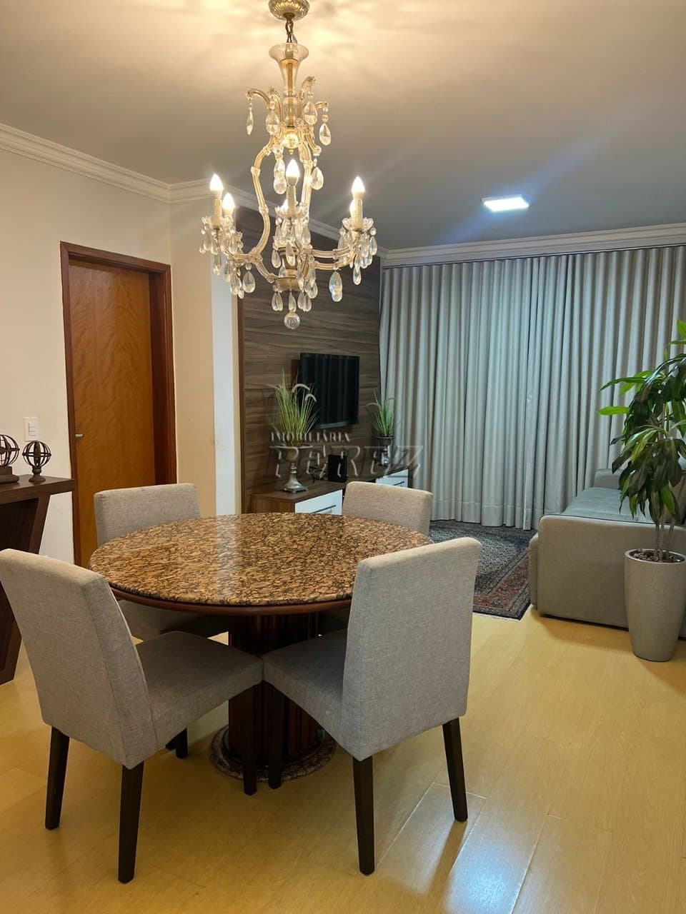 Apartamento à venda no centro de Londrina - Foto 1