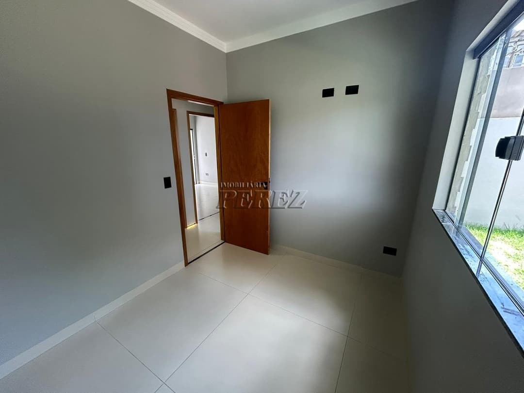 Casa à venda no bairro Aeroporto na região leste de Londrina - Foto 12