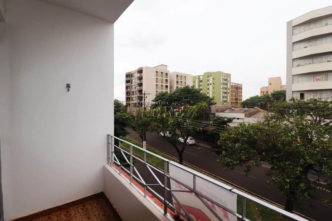 Apartamento para alugar na Av Duque de Caxias no centro de Londrina - Foto 5