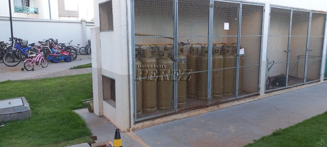 Apartamento à venda no Condomínio Lago di Garda na região leste de Londrina - Foto 22