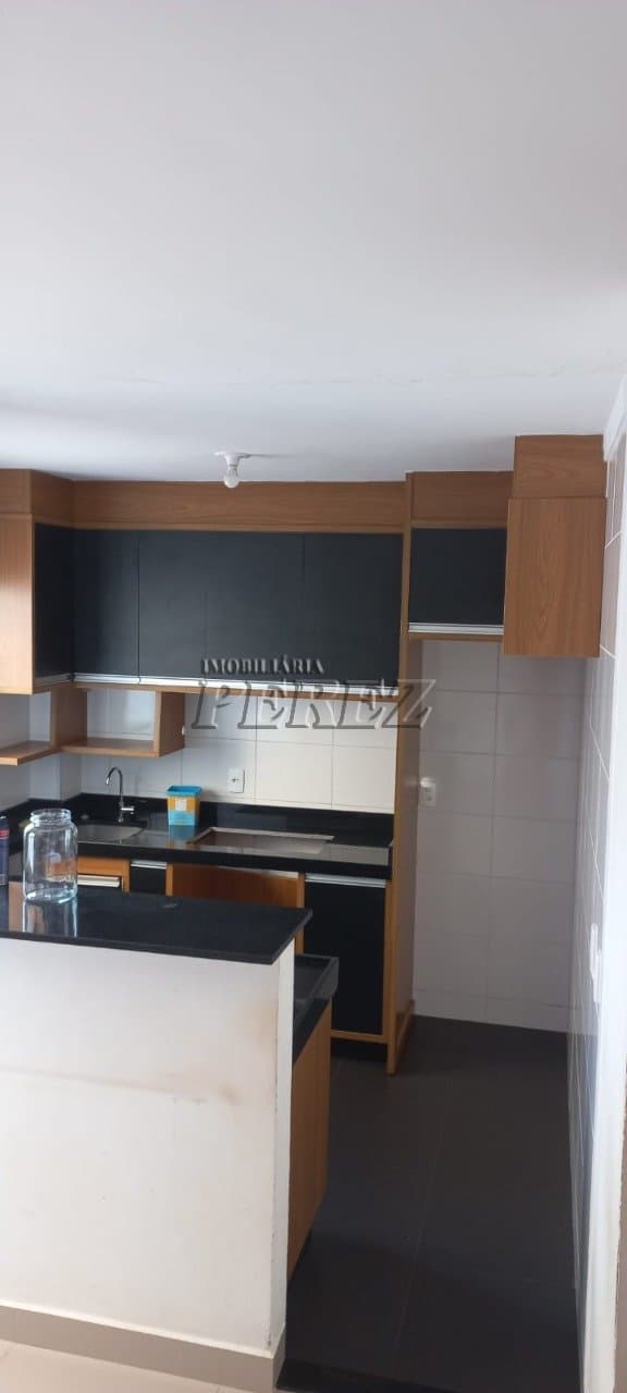 Apartamento à venda no Condomínio Lago di Garda na região leste de Londrina - Foto 3