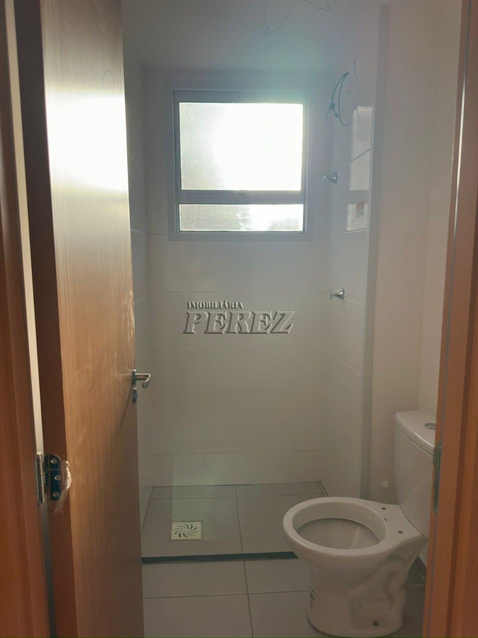 Apartamento à venda no Residencial Lake da Vinci na região leste de Londrina - Foto 4