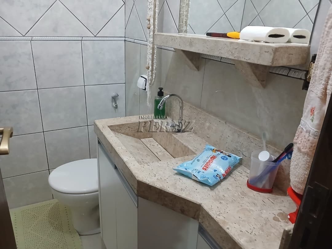 Sobrado à venda na região norte de Londrina - Foto 8