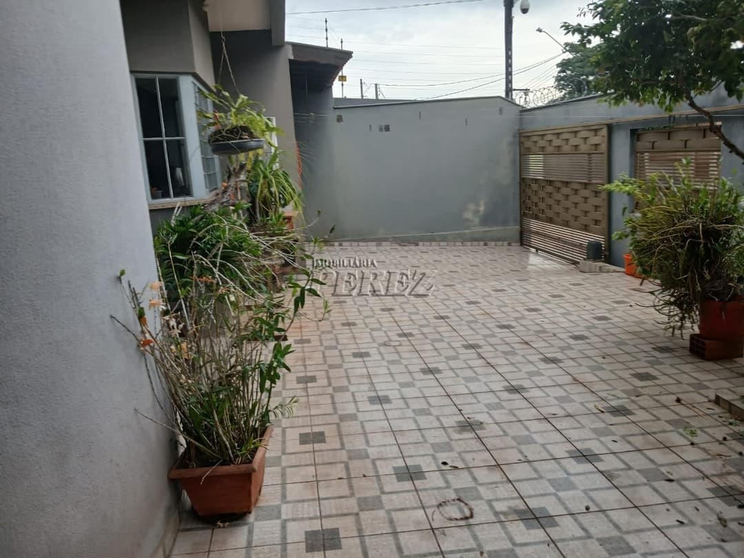 Sobrado à venda na região norte de Londrina - Foto 2