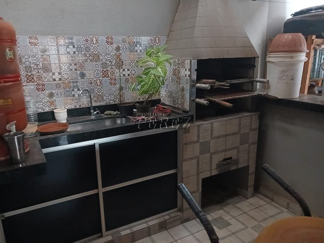 Sobrado à venda na região norte de Londrina - Foto 22