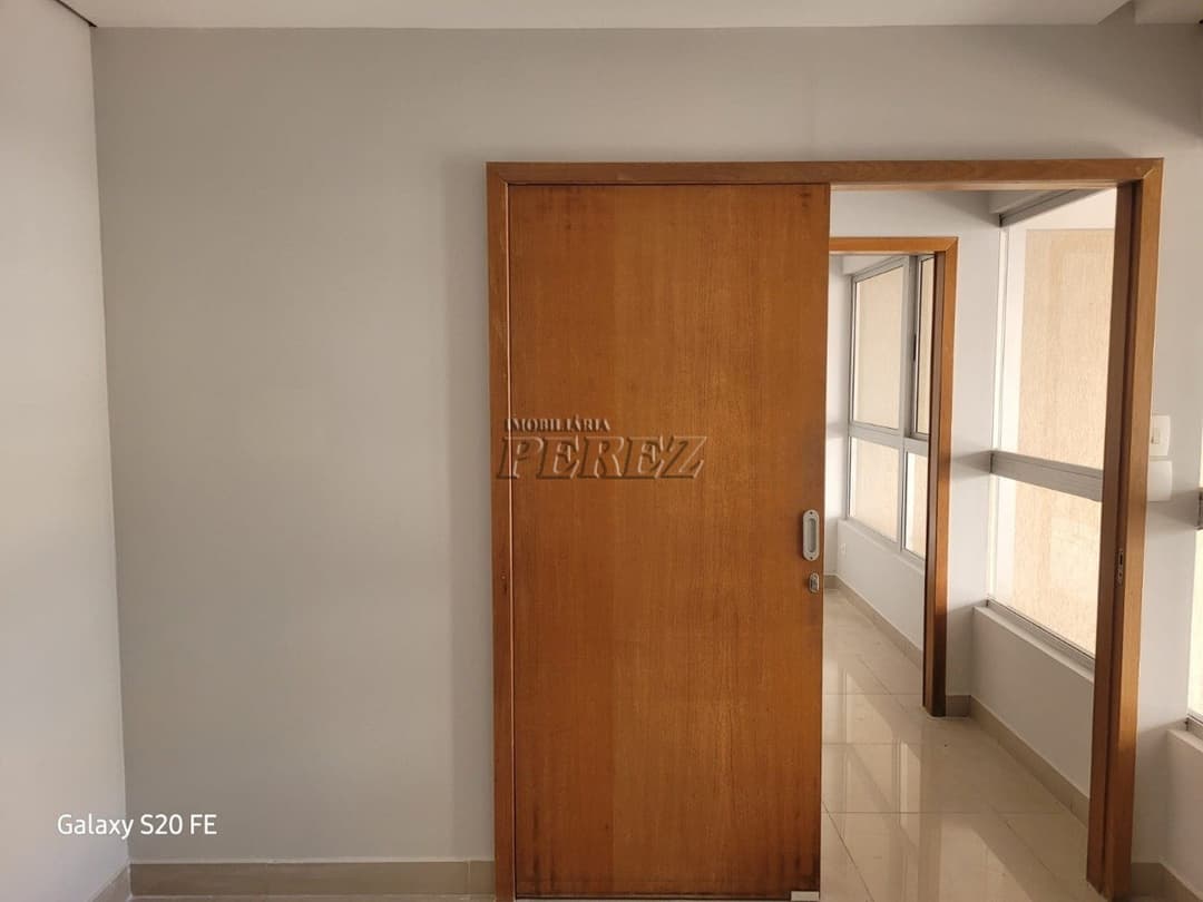 Loja Comercial para alugar no São Paulo Towers na Rua Piauí no centro de Londrina - Foto 5