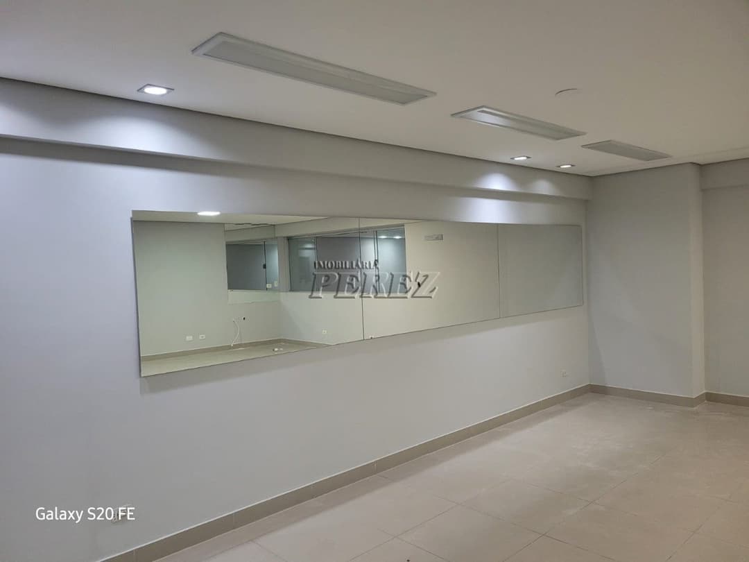 Loja Comercial para alugar no São Paulo Towers na Rua Piauí no centro de Londrina - Foto 7