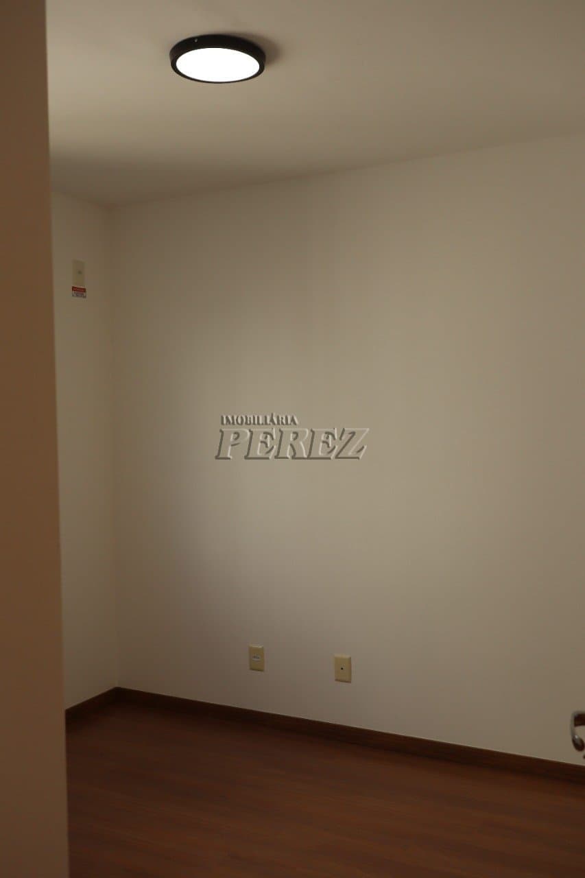 Apartamento no Residencial Parque Lisboa na região norte de Londrina - Foto 18