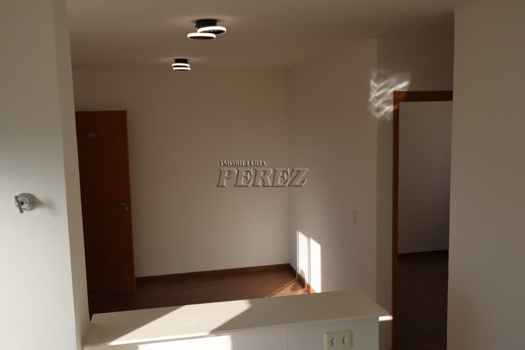 Apartamento no Residencial Parque Lisboa na região norte de Londrina - Foto 12