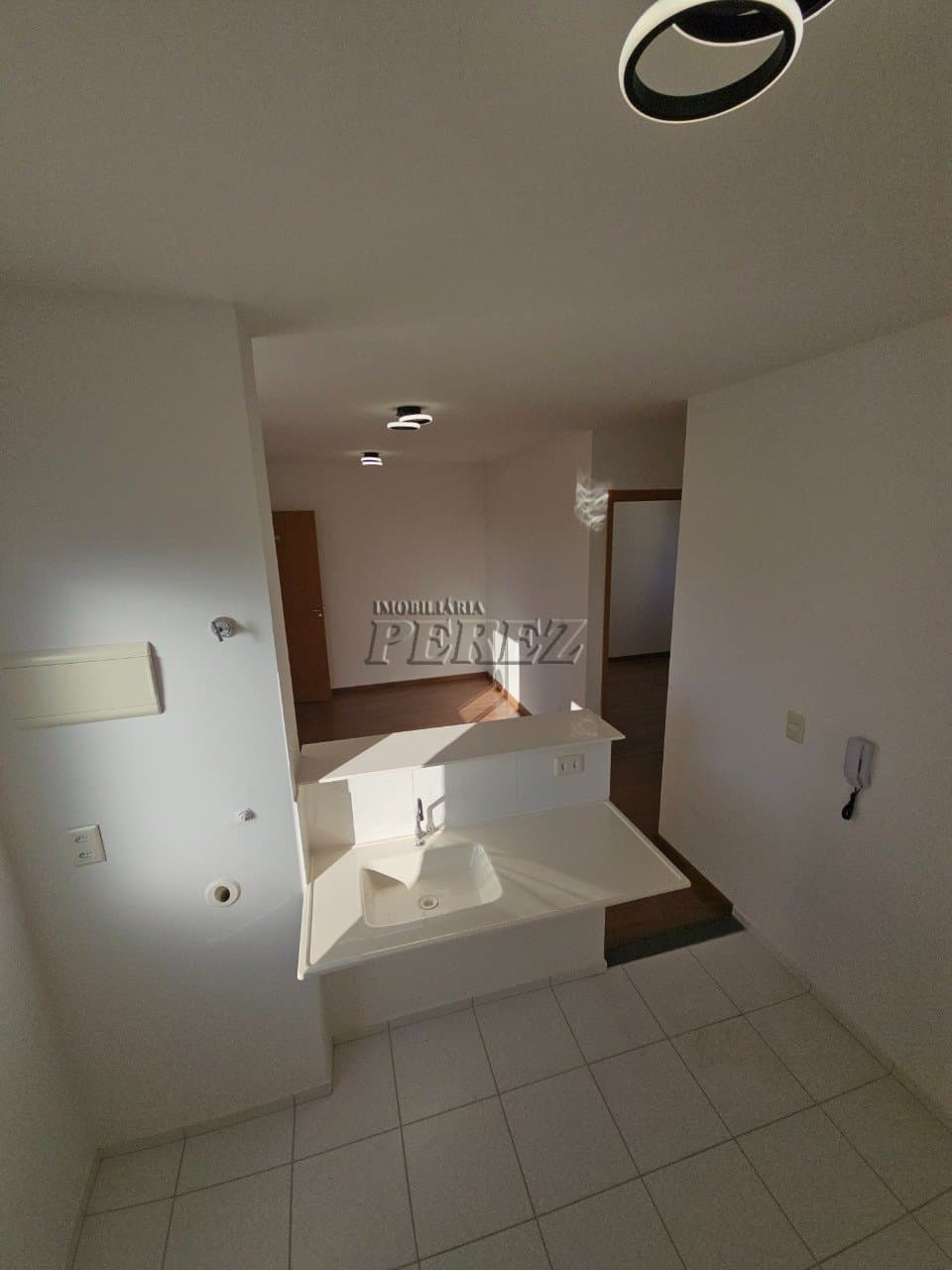 Apartamento no Residencial Parque Lisboa na região norte de Londrina - Foto 13