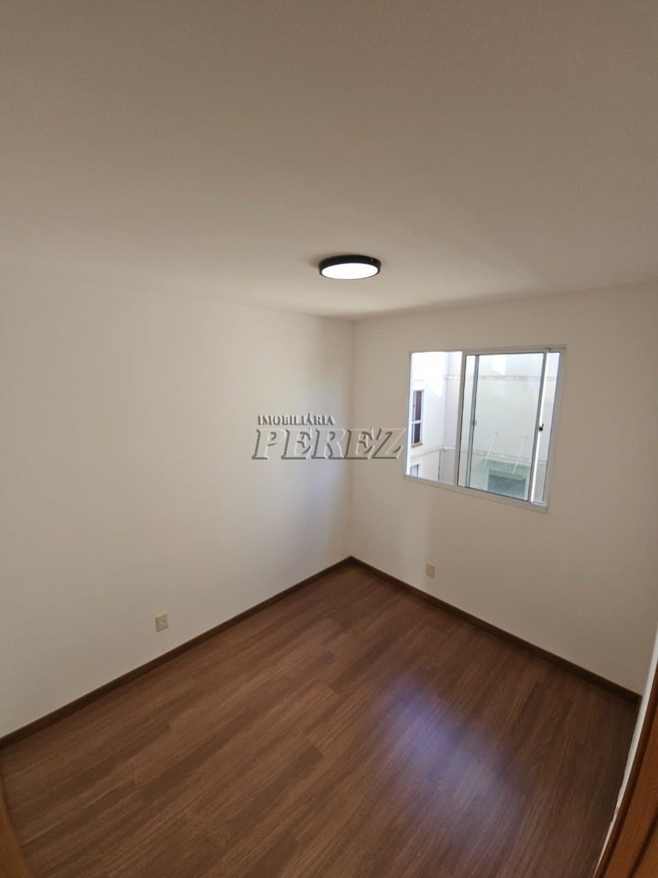 Apartamento no Residencial Parque Lisboa na região norte de Londrina - Foto 19
