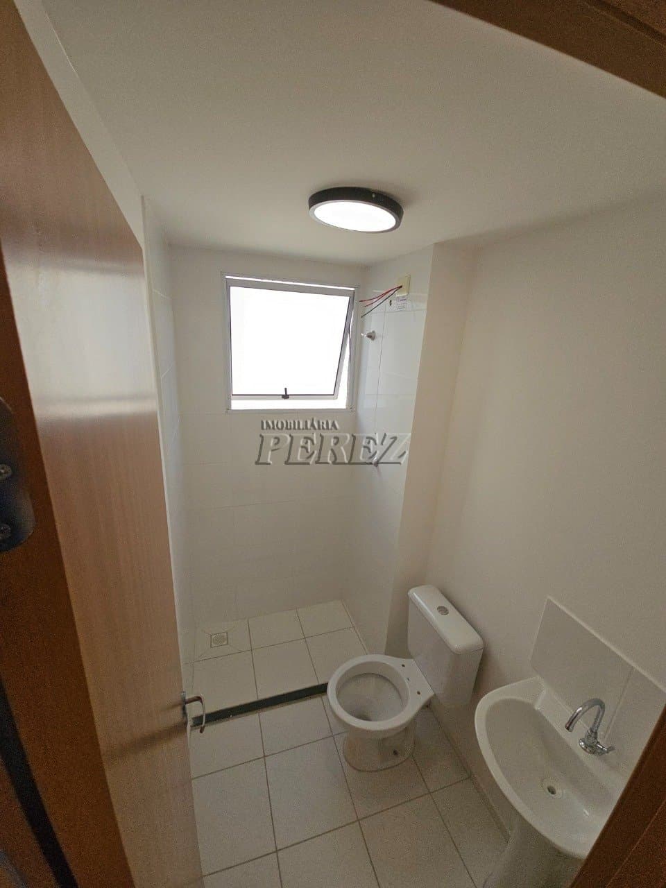 Apartamento no Residencial Parque Lisboa na região norte de Londrina - Foto 20