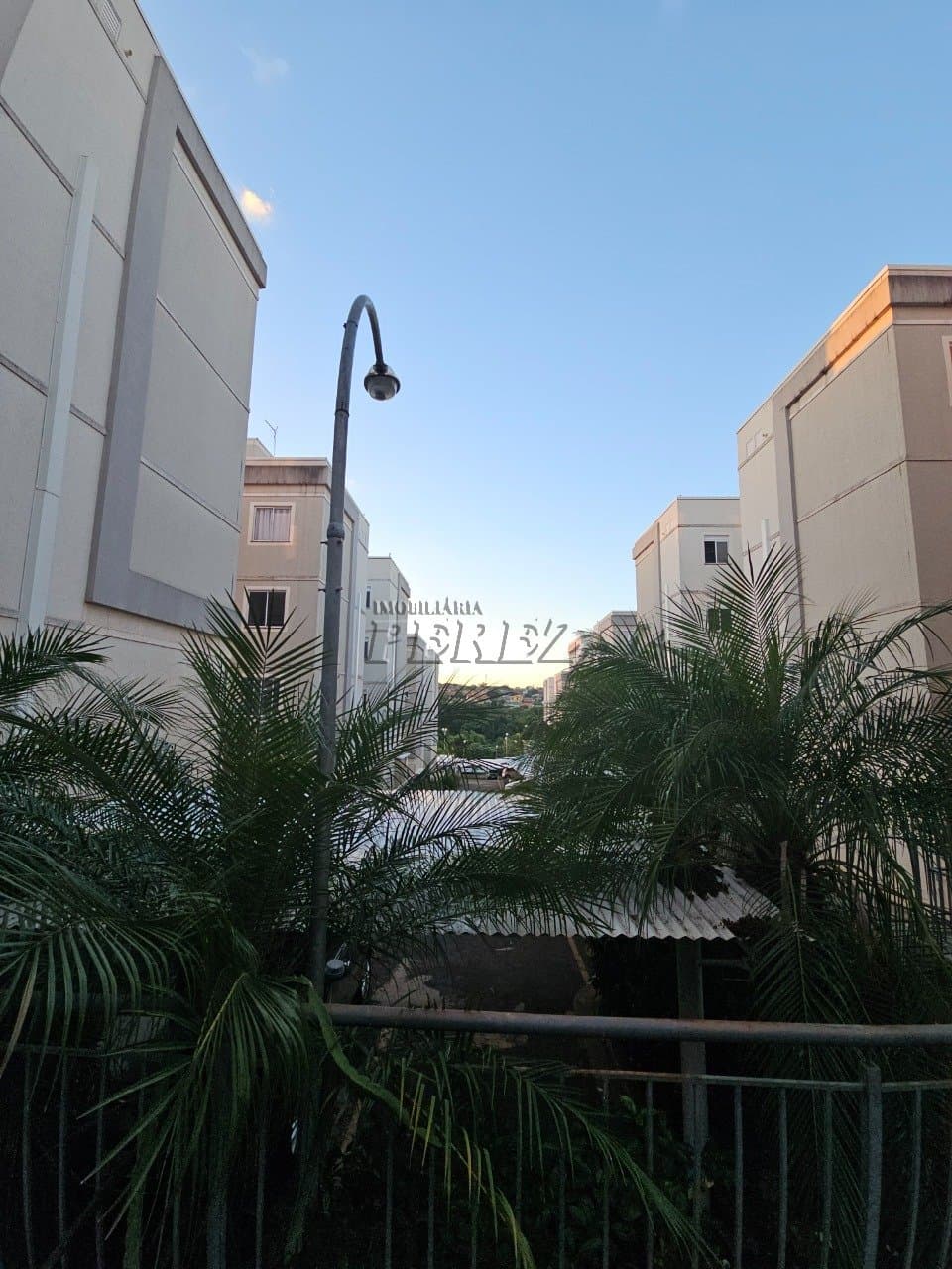 Apartamento no Residencial Parque Lisboa na região norte de Londrina - Foto 30