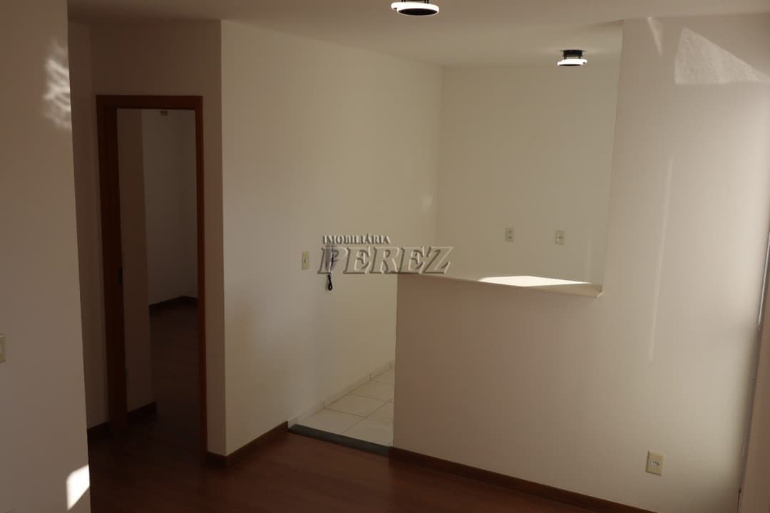 Apartamento no Residencial Parque Lisboa na região norte de Londrina - Foto 9