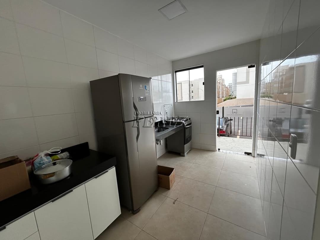 Apartamento à venda no Condomínio Laguna Málaga na região leste de Londrina - Foto 20