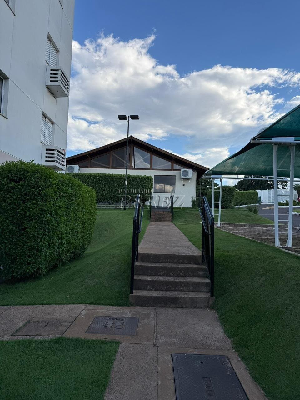 Apartamento à venda no Condomínio Residencial Vila dos Ipês na região norte de Londrina - Foto 14