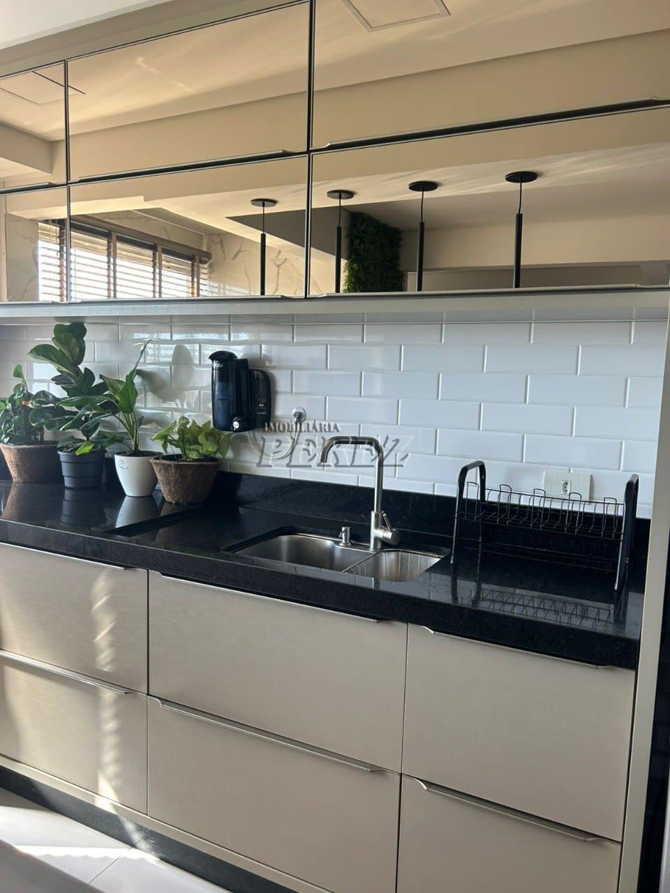 Apartamento mobiliado à venda no Residencial Sunset Faria Lima na região sul de Londrina - Foto 3