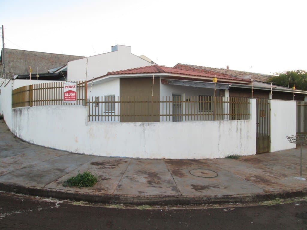 Casa para alugar na região Leste de Londrina. - Foto 1