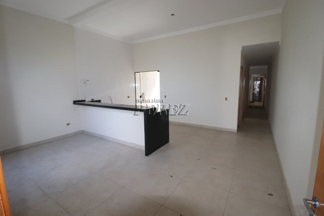 Casa à venda no Jardim Maria Luiza na região norte de Londrina - Foto 1