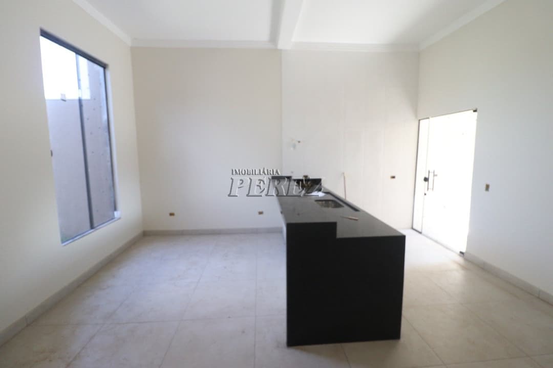 Casa à venda no Jardim Maria Luiza na região norte de Londrina - Foto 2