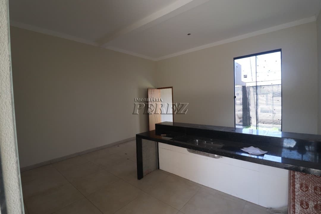 Casa à venda no Jardim Maria Luiza na região norte de Londrina - Foto 3