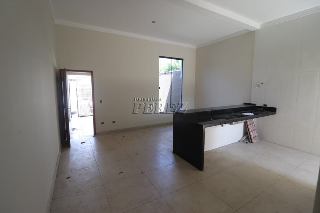 Casa à venda no Jardim Maria Luiza na região norte de Londrina - Foto 4