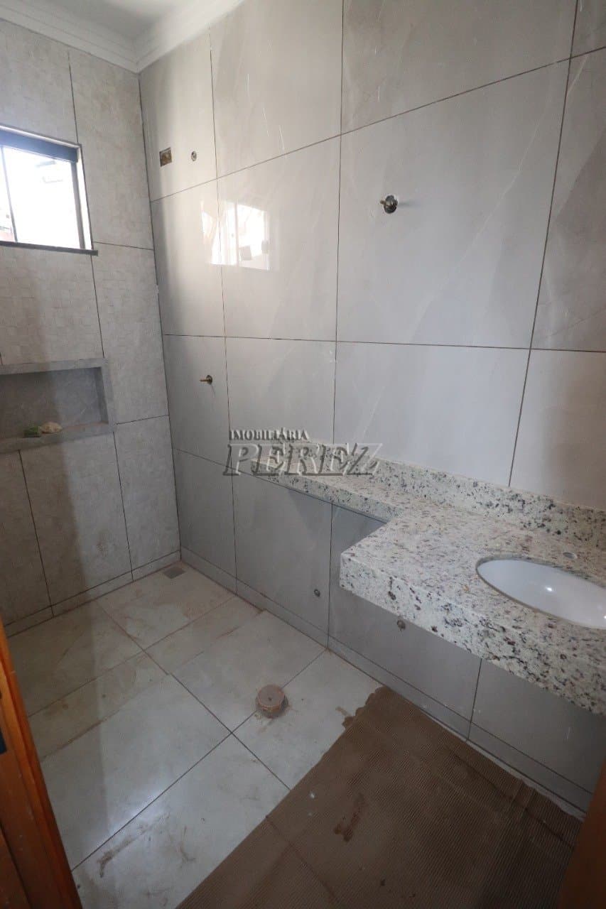 Casa à venda no Jardim Maria Luiza na região norte de Londrina - Foto 8