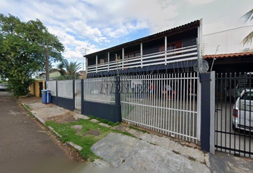 Sobrado à venda no Arpoador na região sul de Londrina - Foto 0