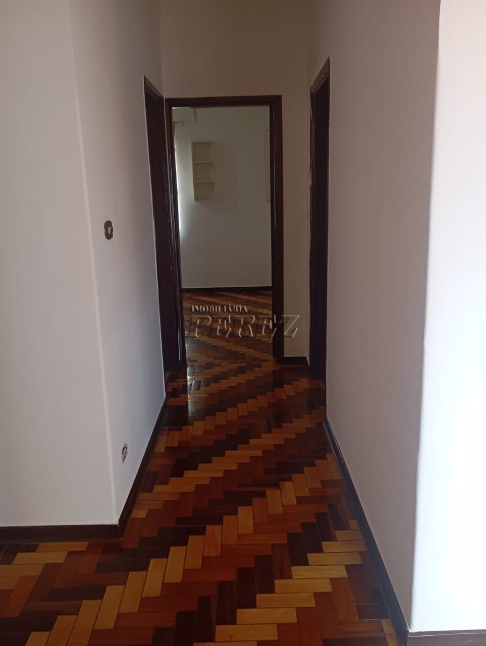 Casa à venda e locação no Jardim Londrilar região central de Londrina - Rua Moreira Cabral - Foto 29