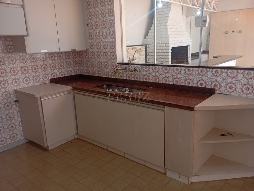 Casa à venda e locação no Jardim Londrilar região central de Londrina - Rua Moreira Cabral - Foto 13