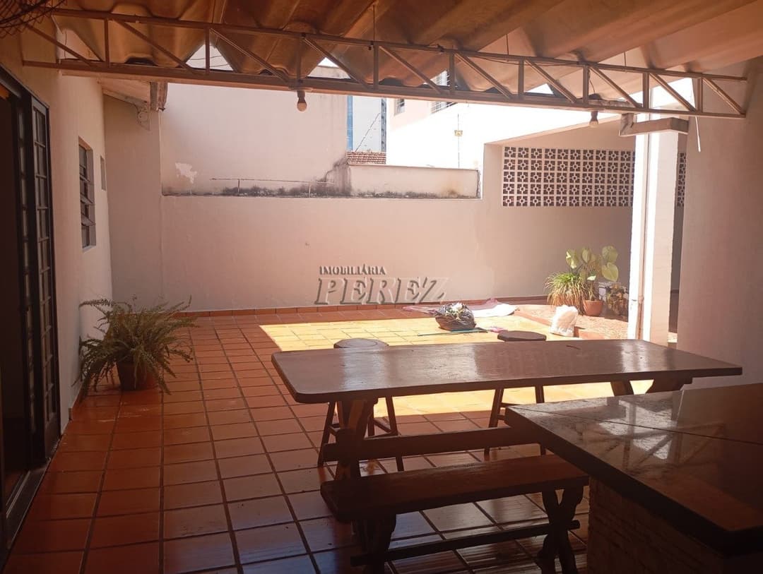 Casa à venda e locação no Jardim Londrilar região central de Londrina - Rua Moreira Cabral - Foto 6