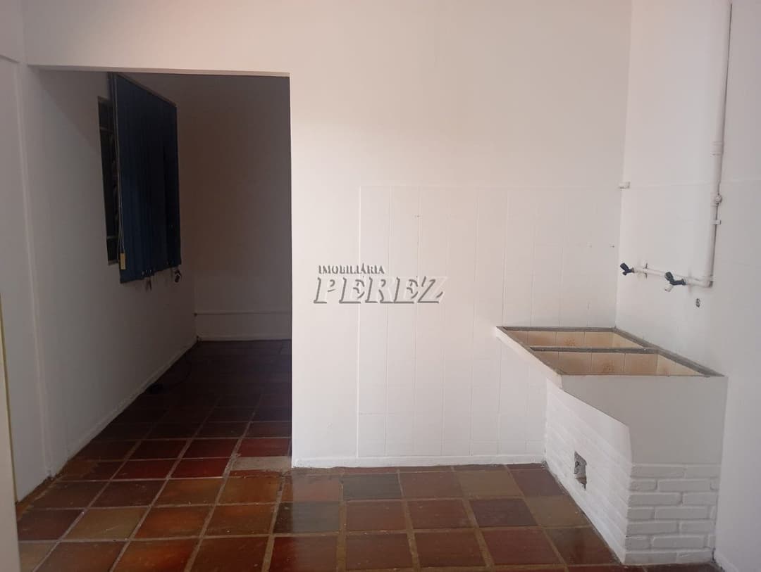 Casa à venda e locação no Jardim Londrilar região central de Londrina - Rua Moreira Cabral - Foto 9