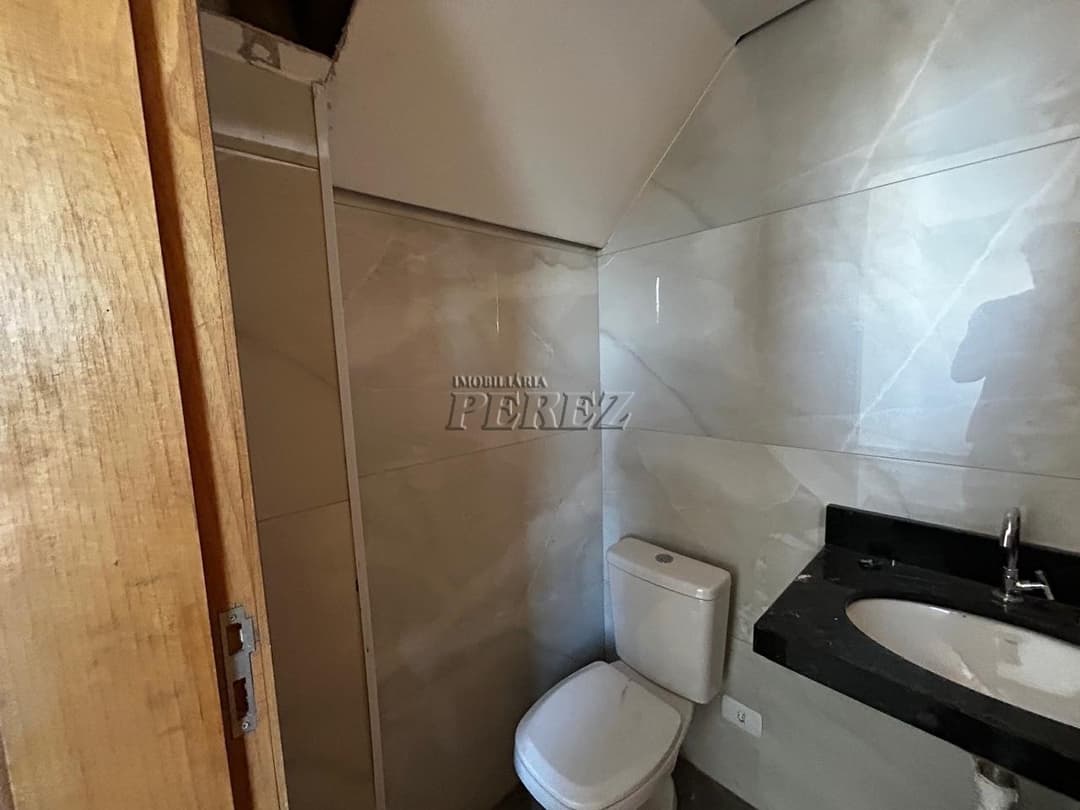 Sobrado à venda no Jardim Colúmbia região oeste de Londrina - Foto 4