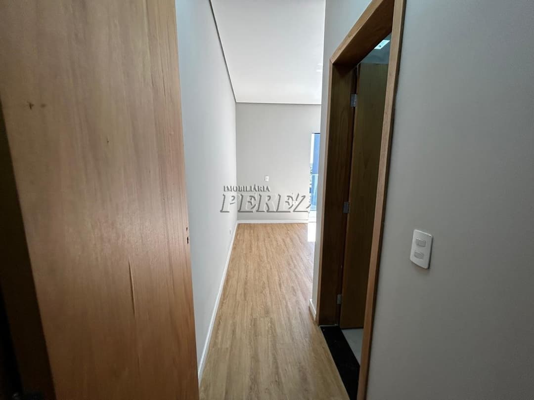 Sobrado à venda no Jardim Colúmbia região oeste de Londrina - Foto 11