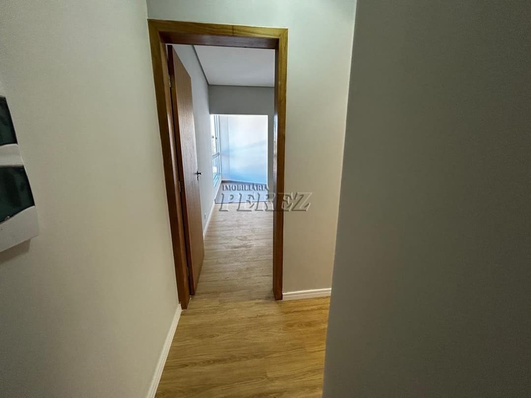 Sobrado à venda no Jardim Colúmbia região oeste de Londrina - Foto 12