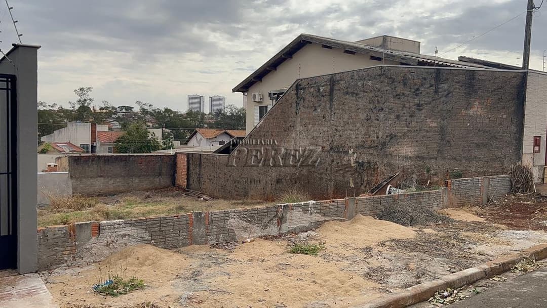 Terreno à venda no Jardim Champagnat na região oeste de Londrina - Foto 0