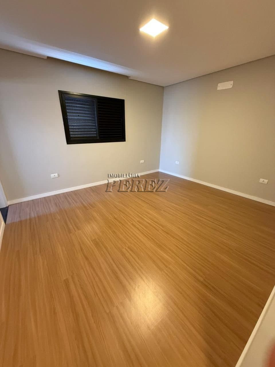 Sobrado à venda no Condomínio Araçari na região leste de Londrina - Parque Tauá - Foto 16